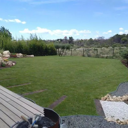 بيت للعطل Appt Avec Piscine Commune A Debordement +jacuzzi *