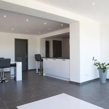 بيت للعطل Appt Avec Piscine Commune A Debordement +jacuzzi